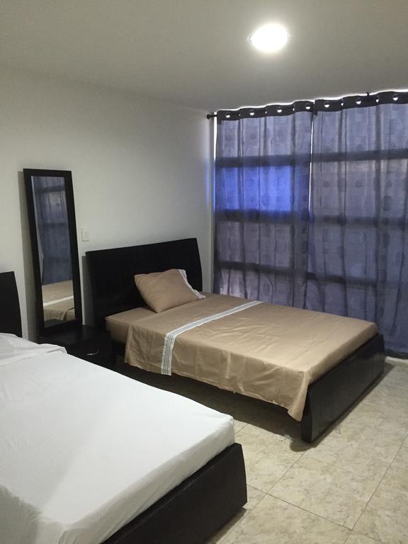 Hostal Central Beach San Andrés Стая снимка