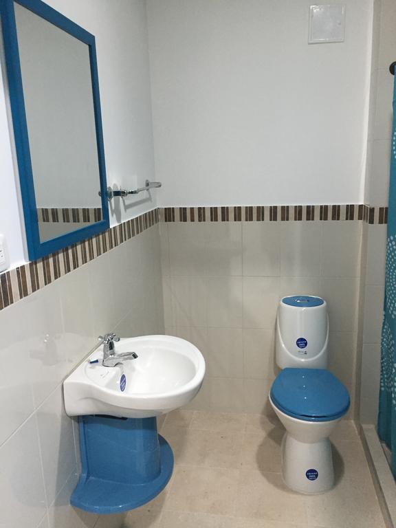 Hostal Central Beach San Andrés Екстериор снимка
