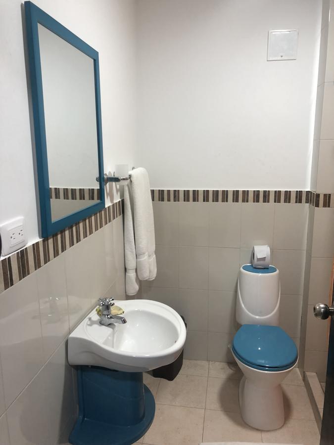 Hostal Central Beach San Andrés Екстериор снимка